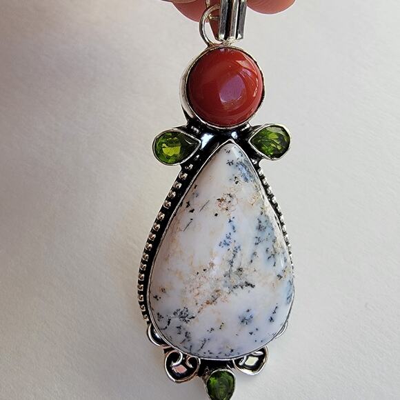 Chrysoprase and Peridot Pendant Necklace in Sterling Silver - 20 Inch Chain - Picture 6 of 8